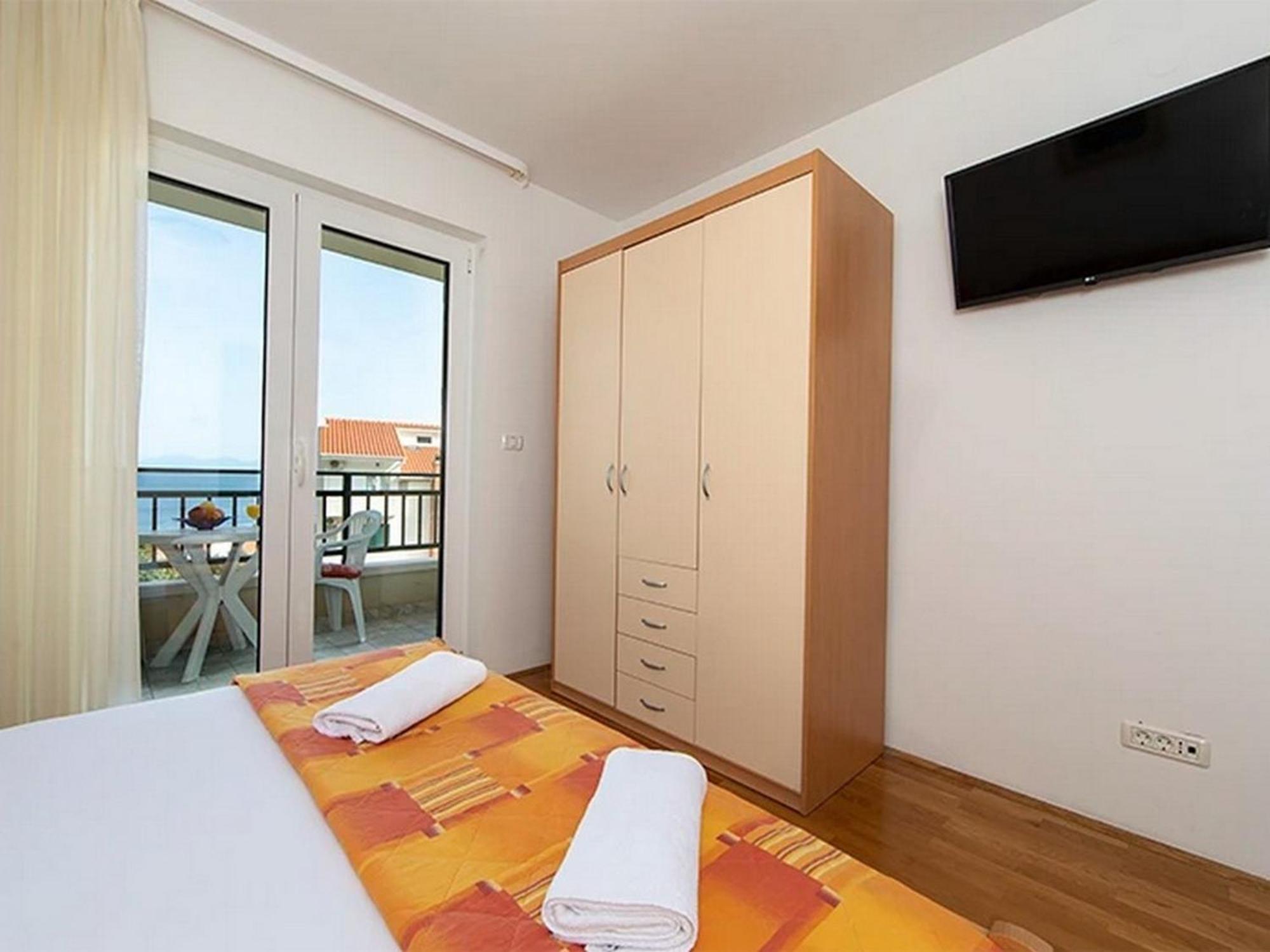 Apartments By The Sea Igrane, Makarska - 17292 Δωμάτιο φωτογραφία