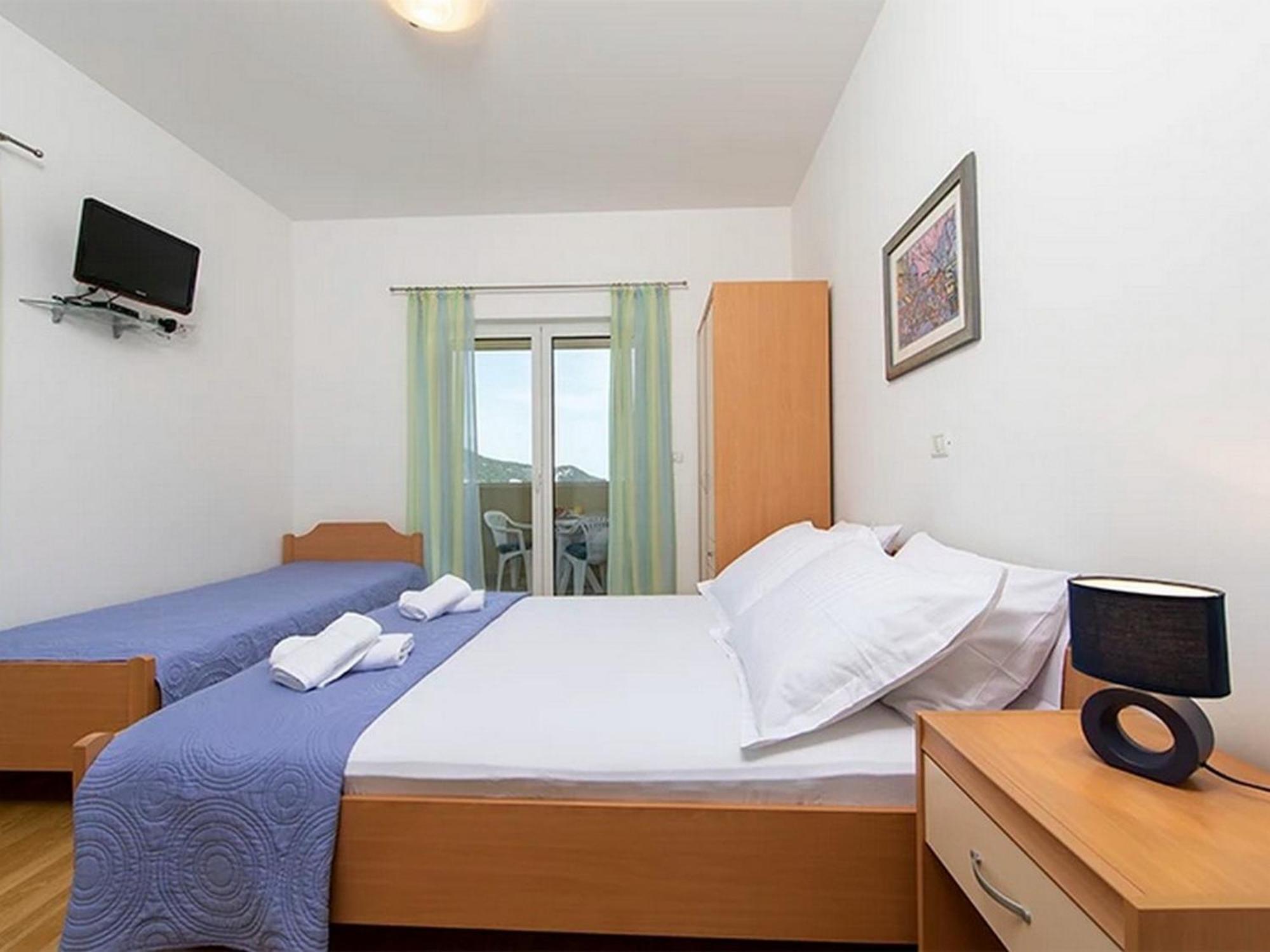 Apartments By The Sea Igrane, Makarska - 17292 Δωμάτιο φωτογραφία