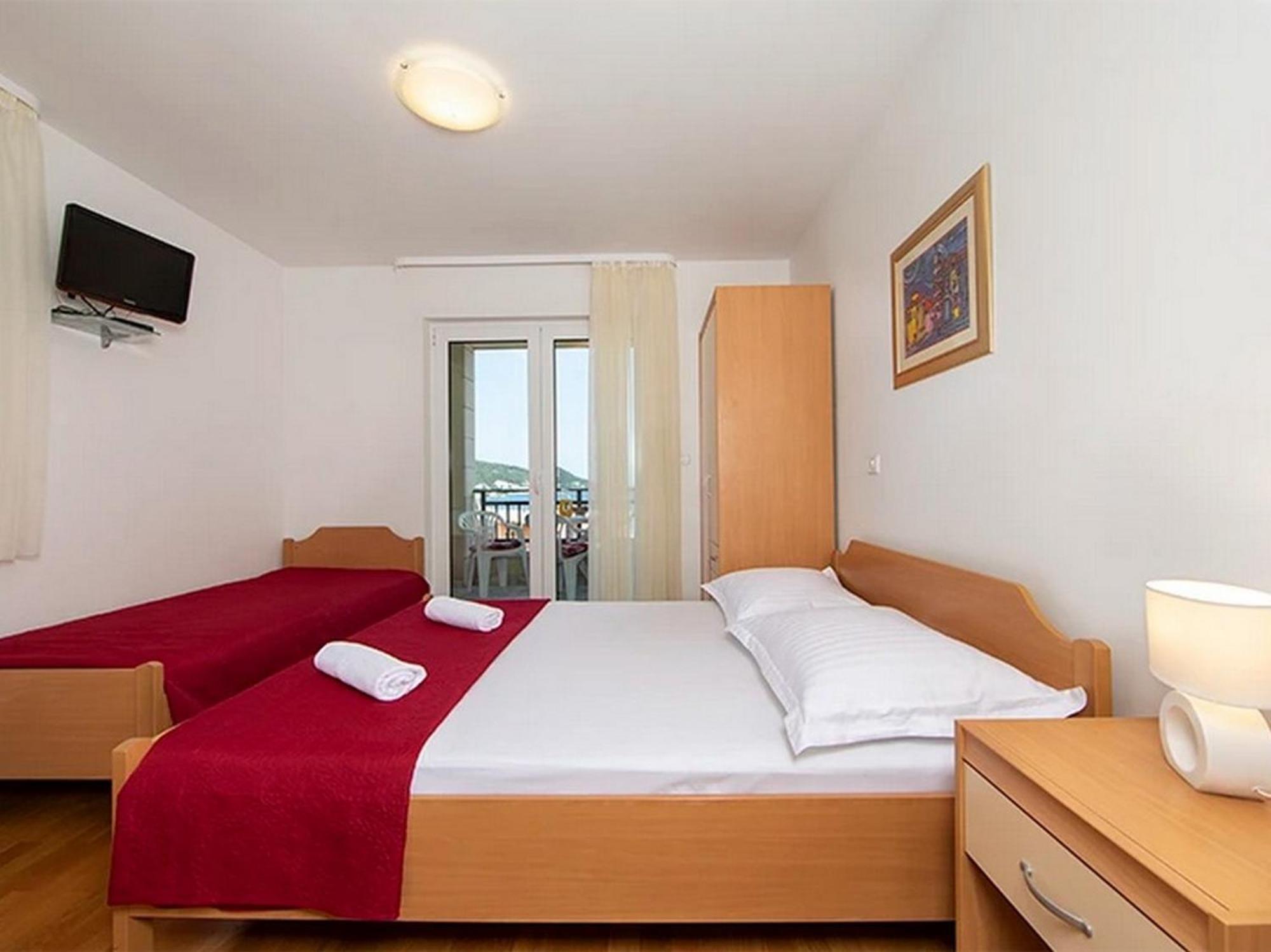 Apartments By The Sea Igrane, Makarska - 17292 Δωμάτιο φωτογραφία